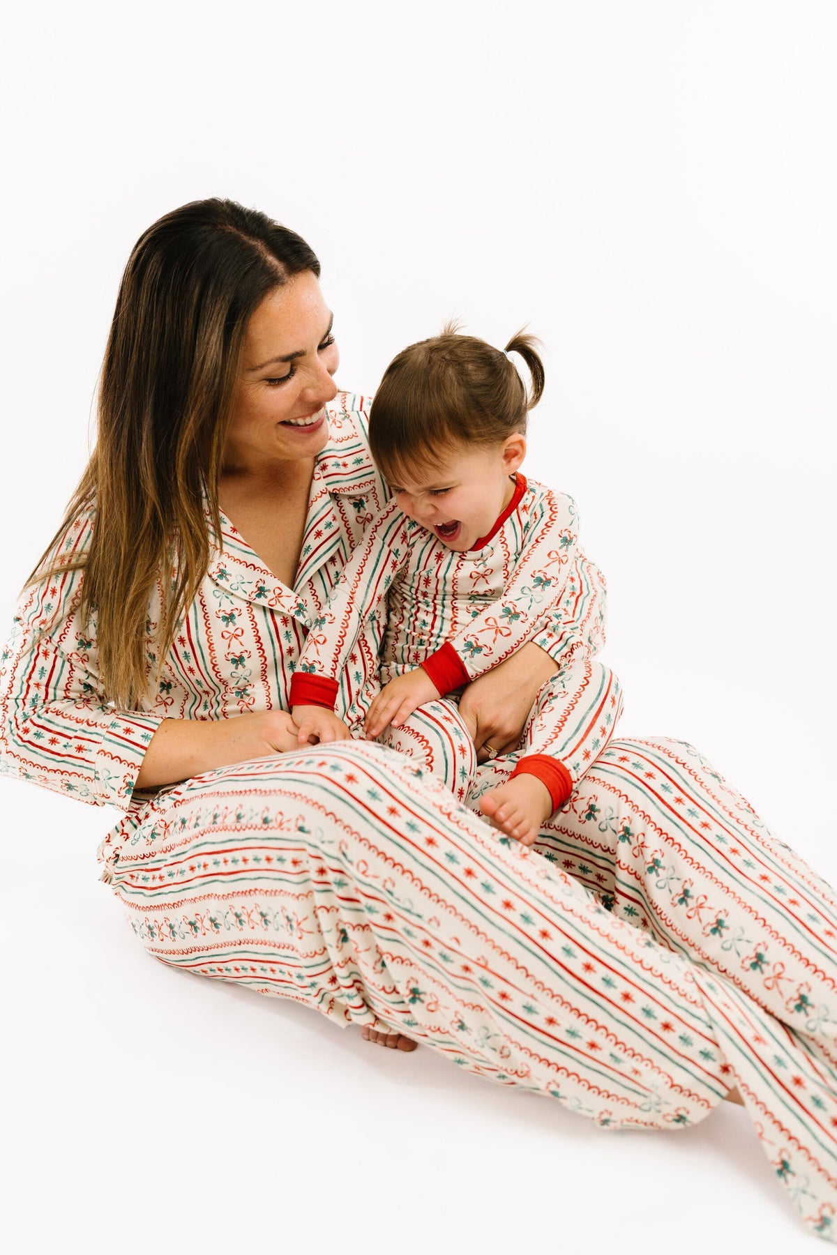 Christmas Dainty Bows Women's Bamboo Pajamas