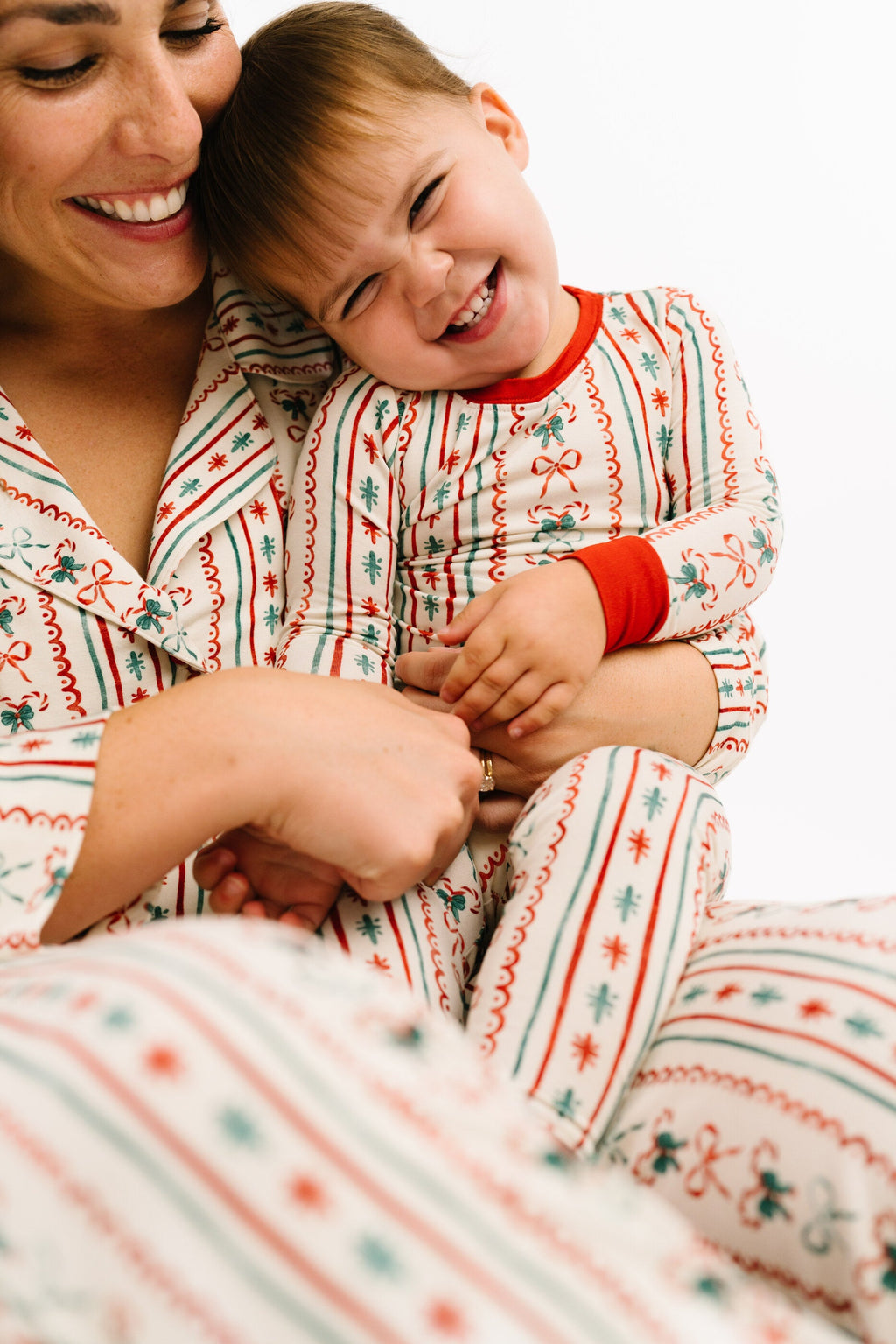 Christmas Dainty Bows Women's Bamboo Pajamas